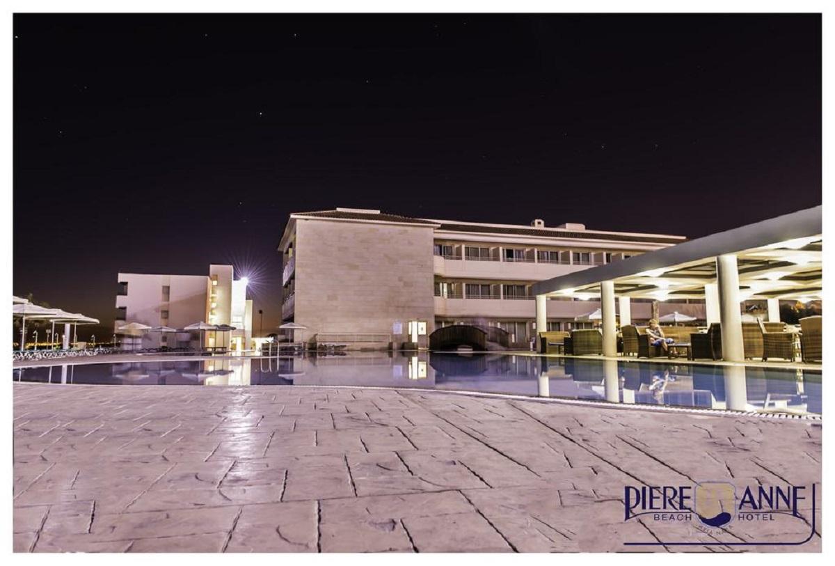 Piere - Anne Beach Hotel Ajía Nápa Eksteriør bilde