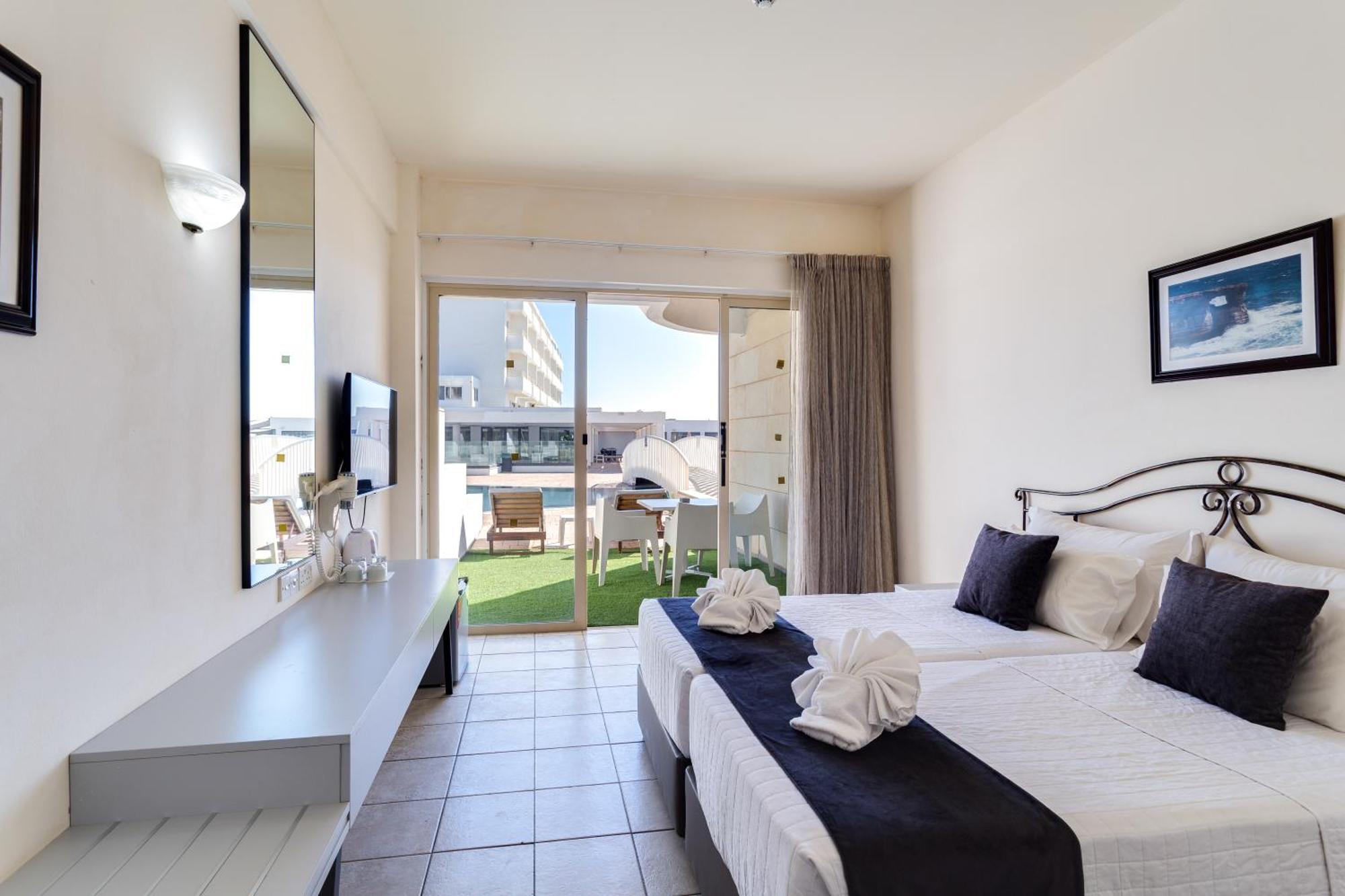 Piere - Anne Beach Hotel Ajía Nápa Eksteriør bilde