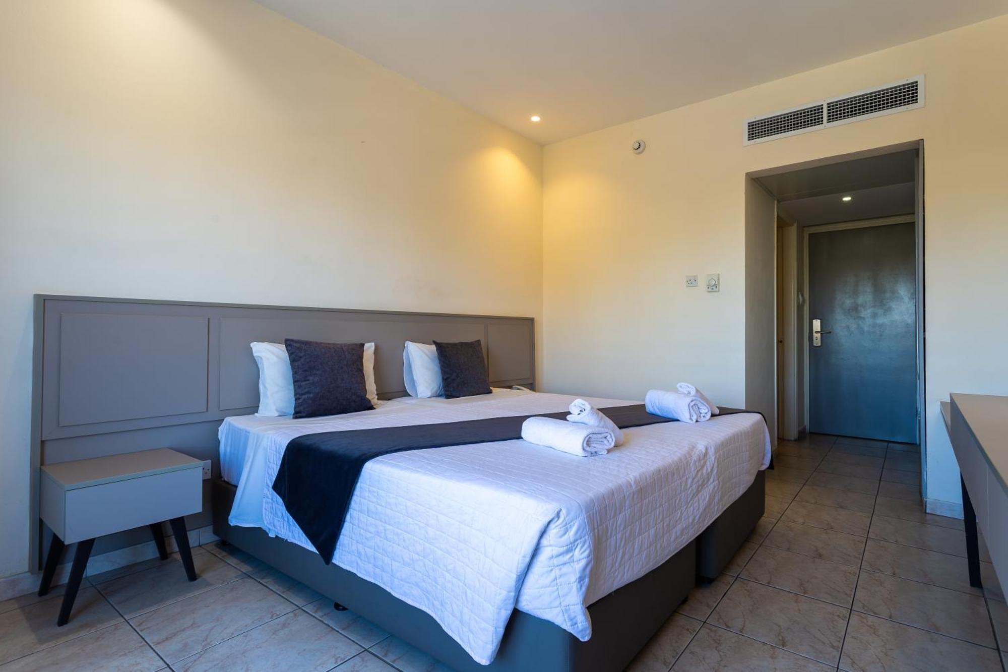 Piere - Anne Beach Hotel Ajía Nápa Eksteriør bilde