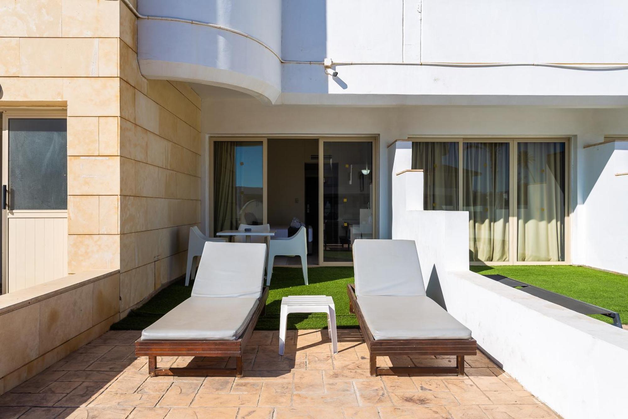 Piere - Anne Beach Hotel Ajía Nápa Eksteriør bilde